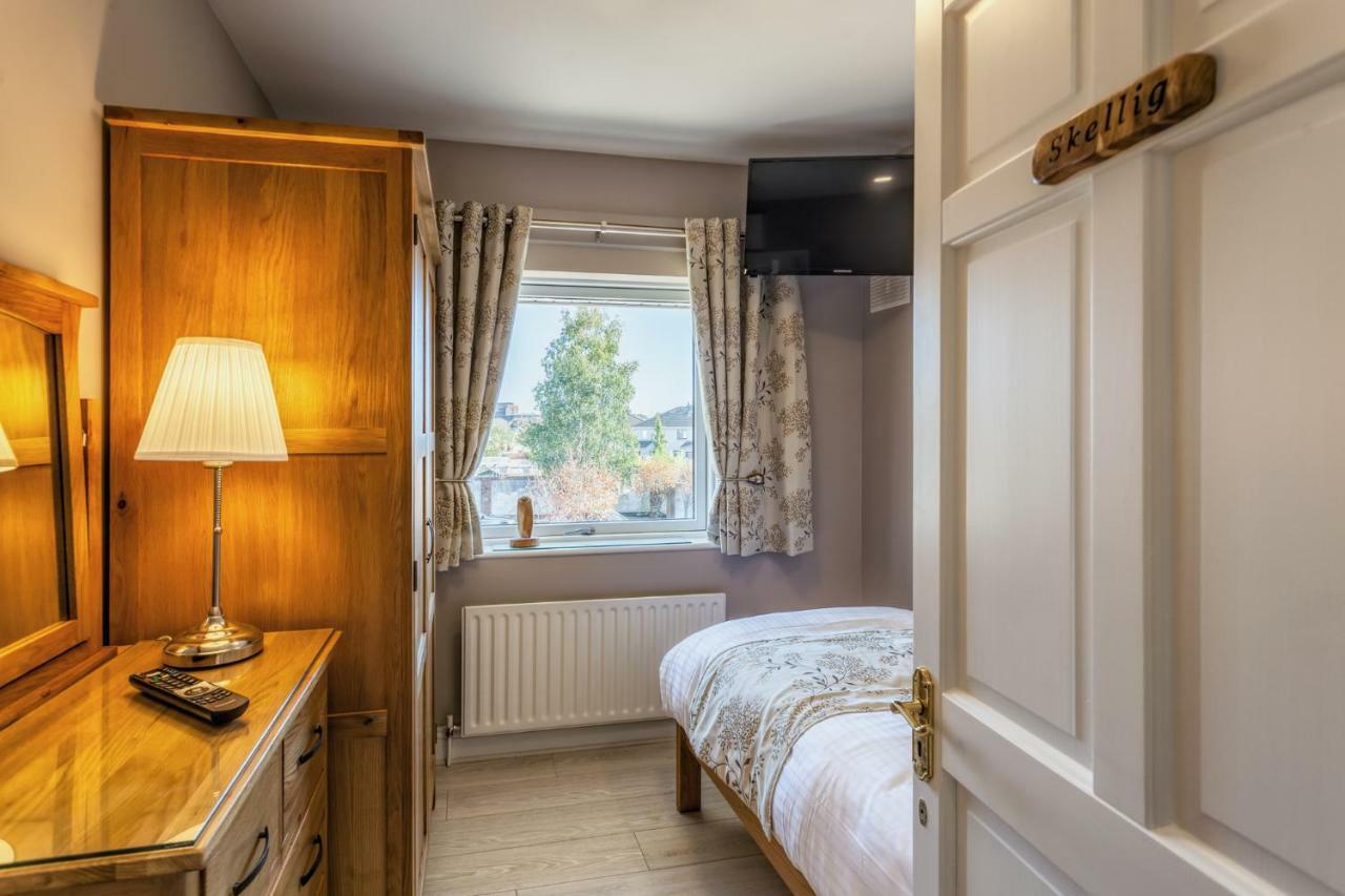 Tintawn House Hotel Sandyford Kültér fotó