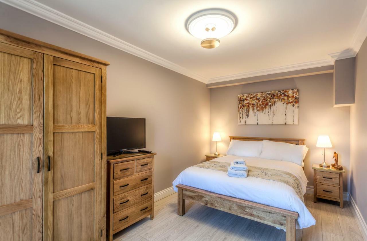 Tintawn House Hotel Sandyford Kültér fotó