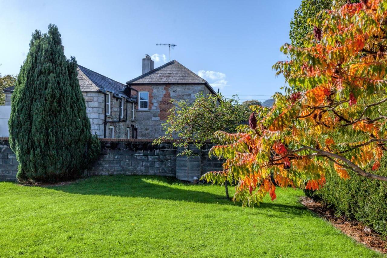 Tintawn House Hotel Sandyford Kültér fotó